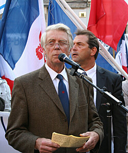 Laurent Brogniet à droite